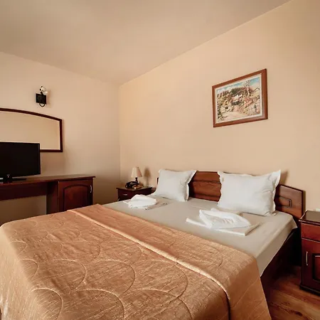 Otel Winpalace 2*