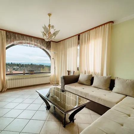 Winpalace מלון